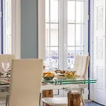Host Wise Apartament *