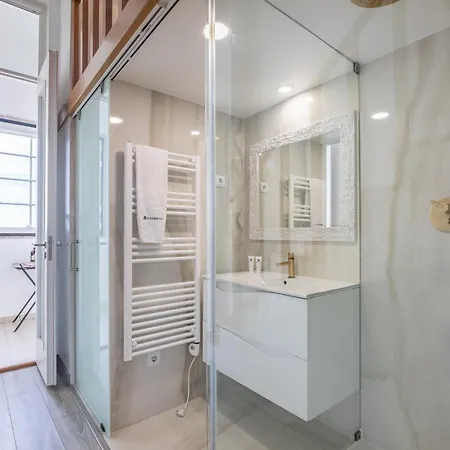 Apartment Host Wise Porto